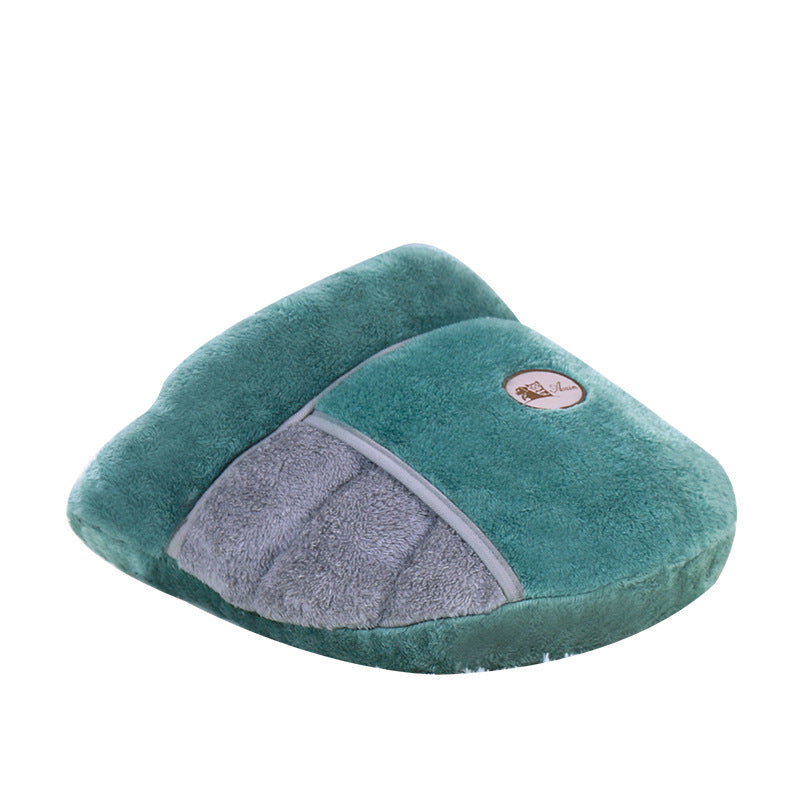 Warm Slippers Cuddler Cat Bed – Cozy and Plush Sleeping Nest