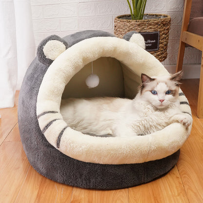 Semi-Enclosed Cat House – Year-Round Comfort for Your Kitten